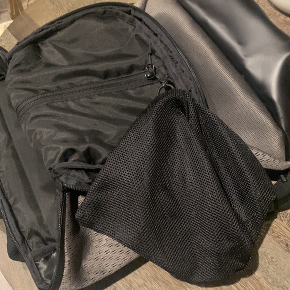 Lululemon backpack the commission gym bag hybrid - Picture 8 of 13